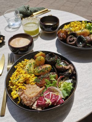 Brunch at Lundi au soleil  in Annecy