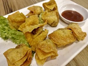 Fried wanton at Nature Cafe - Boon Lay Way in West Singapore