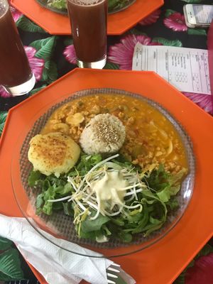 Plate of the day (vegan) at Nascente um Gosto de Sol in Belo Horizonte