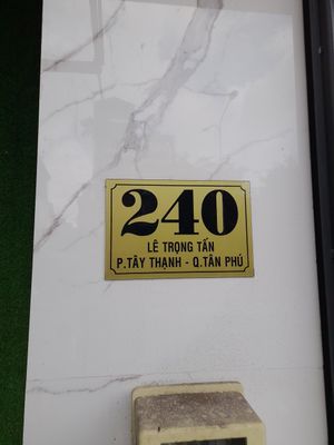 Next to this address. They go in 2s. So the restaurant is at number 242 at Quan Chay Sen Ngoc in Ho Chi Minh City