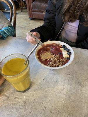 We loved the acai bowl  at Fruits and Friends Juicebar in Boras