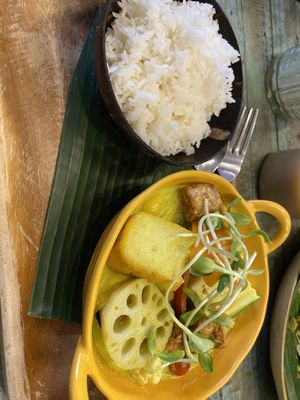 Thai Yellow Curry   at Mango in Bangkok