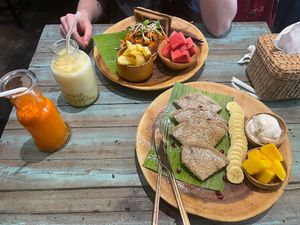 Vegan breakfast: pancakes and waffles. Really good☀️  at Mango in Bangkok