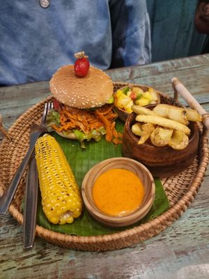 Pulled mushroom burger #Veganuary at Mango in Bangkok