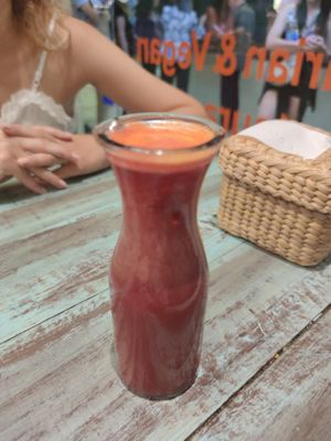 Carrot Beetroot Ginger juice at Mango in Bangkok