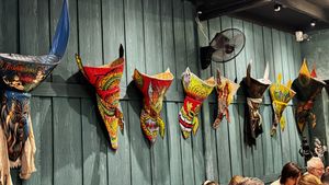 Wall Art  at Mango in Bangkok