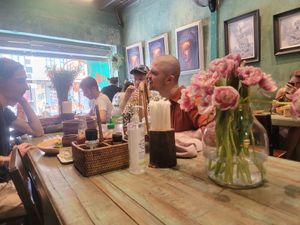 Busy lunchtime at Mango in Bangkok