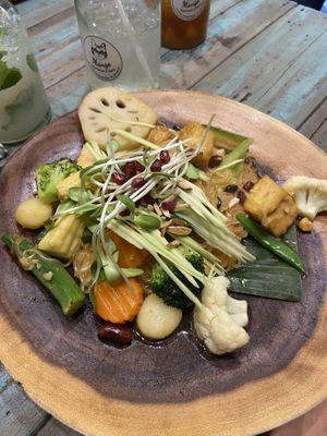 Vegan pad thai  at Mango in Bangkok