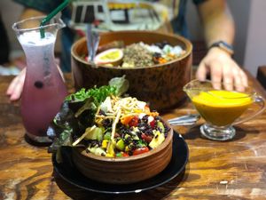 Black Rice salad at Mango in Bangkok