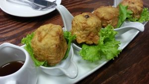 vegetable shu mui at Mango in Bangkok