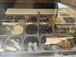 Les ingrédients   at Bánh Mì 24 in Marseille