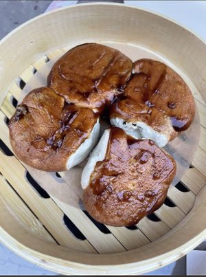 Monkey Buns  at Men & Beasts in Los Angeles