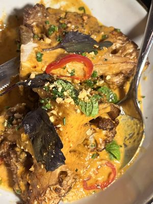 Cauliflowerr  at Men & Beasts in Los Angeles