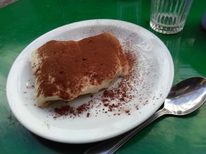 vegan speculoos tiramisu at L'eau Chaude - Het Warm Water in Brussels