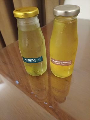 Welcome drinks at Green Tiger House in Chiang Mai