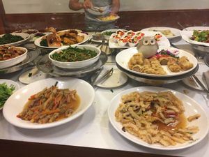 love the fried eggplant fillet at Cháng ChūnTéng SùShí 常春藤素食 in Hualien