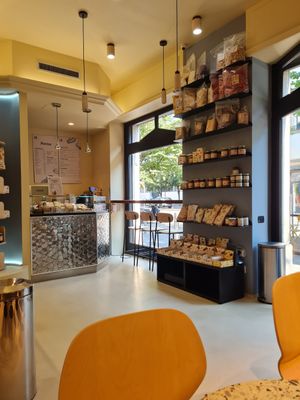 Inside, they also sell Koro products at KoRo Cafe in Milan