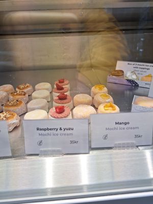  at Mochi time Cph Torvehallerne in København