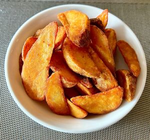 Spiced wedges  at Olu in Kalutara
