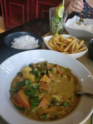 Vegan Vietnamese curry at Fusion in Gran Canaria