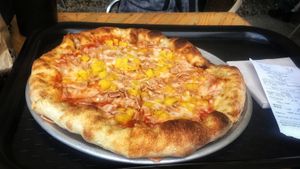 ✨Pizza Hawaiana ✨ at Herbívoro -  Av. Suba in Bogota