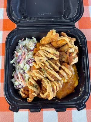 "Mac Mama" - slaw, mac and cheese, fried oyster mushrooms at We Be Grubbin' - Pop Up in San Diego
