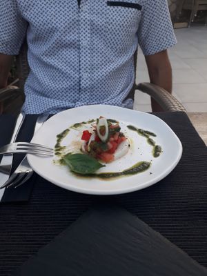 Italian night: starter at Villa Vegana in Mallorca