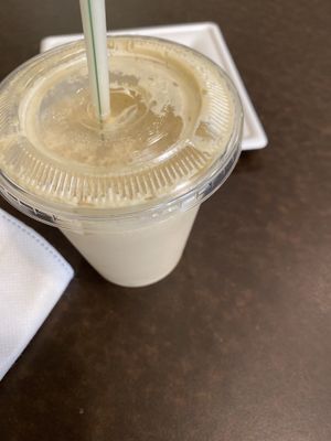 they have smoothies too! this piña colada one was💯 at Grezzo Raw Chocolate in Rome