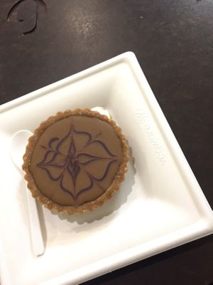Crostatina al pistacchio at Grezzo Raw Chocolate in Rome