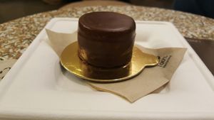 cake at Grezzo Raw Chocolate in Rome