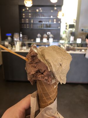 Vegan gelato rome yum at Grezzo Raw Chocolate in Rome