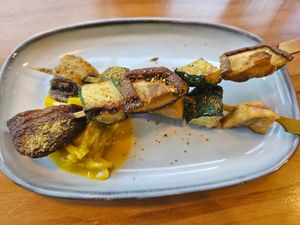 Fried courgette and oyster king mushrooms at Sarnath Vegetarian Kitchen - 鹿野苑蔬食料理廚房 in Taichung