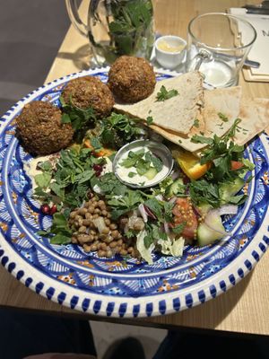 Arabic plate  #Veganuary at Wypas in Poznan