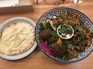 Talerz arabski at Wypas in Poznan