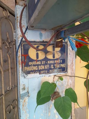 Address at Com chay Vạn Duyen in Ho Chi Minh City