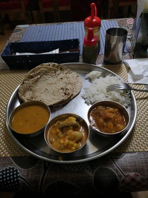 Three curries at Kusum Indian Restaurant in Kobe