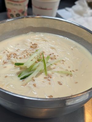  at Vegan Seoul Market Food Tour  in Seoul