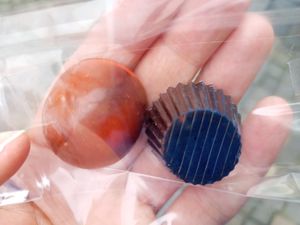 Vegan options - left raspberry, right blueberry at Chili Chocolate in Rogaland