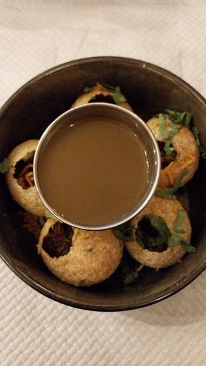 Pani puri at Haweli House in Paris