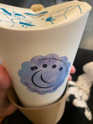  at Moon Coffee Shop in île-de-france