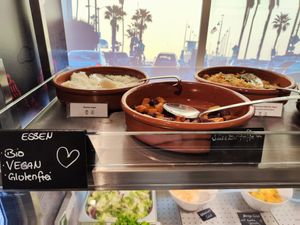 Buffet at Olive City in Zurich