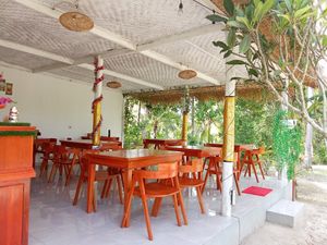  at TAT'S Food in Penida Island