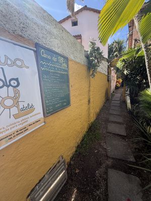 Path to restaurant   at Casa do Sol Atelier in Rio De Janeiro