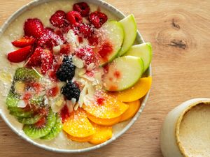 Healthy, tasty breakfast bowls. at Vida Verde in Tarifa
