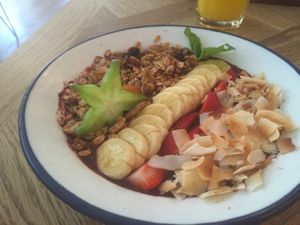 acai bowl at Brunch & Cake in Barcelona