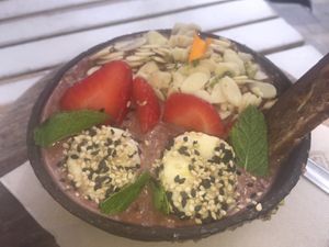 Vegan ‘Nutella’ Snickers Oats at Brunch & Cake in Barcelona