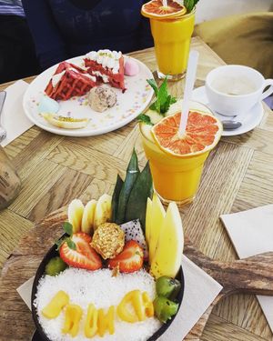 Best healthy, vegetarian lunch 😍 at Brunch & Cake in Barcelona