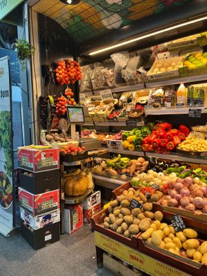  at Frutería Giro in Barcelona