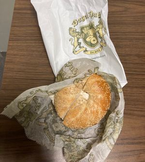 Bagel and tofu cream cheese  at Bagel Pub - Garment District in New York