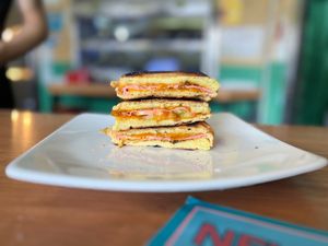 Tostado de jamón vegetal, cheddar vegetal y tomate  at Green Factory - Villa Devoto in Buenos Aires